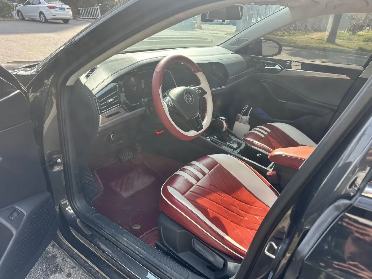 2021 Volkswagen Sagitar 1.2T 116HP L4 7DCT,autocango,china used car exporter,china ev exporter,chinese used car exporter,chinese used ev exporter