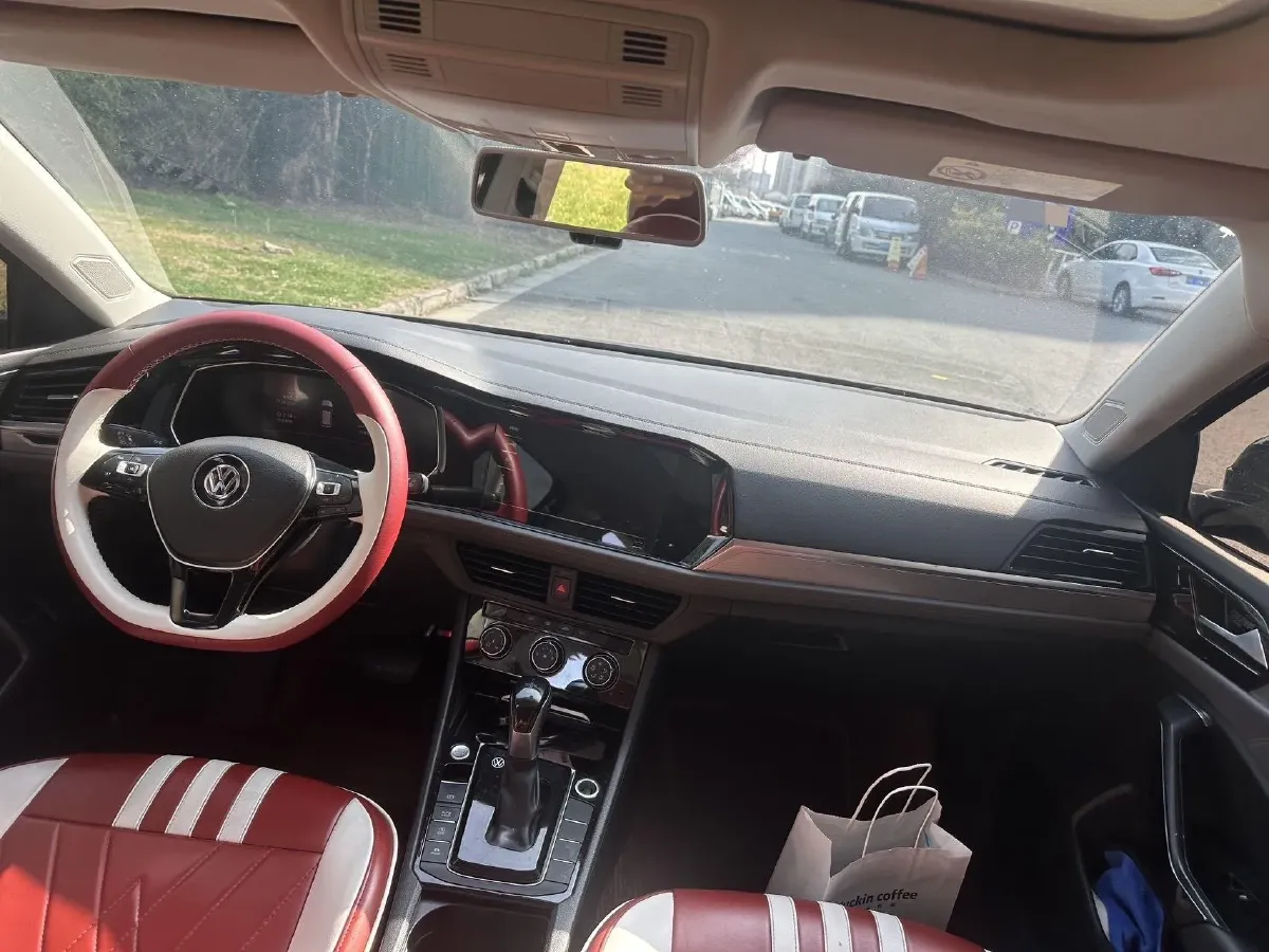 2021 Volkswagen Sagitar 1.2T 116HP L4 7DCT,autocango,china used car exporter,china ev exporter,chinese used car exporter,chinese used ev exporter