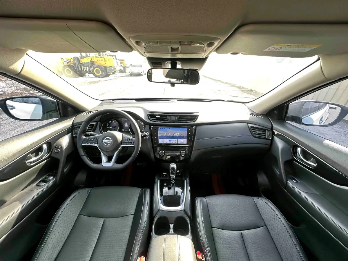 2021 Nissan X-Trail 2.0L 151HP L4 CVT,autocango,china used car exporter,china ev exporter,chinese used car exporter,chinese used ev exporter