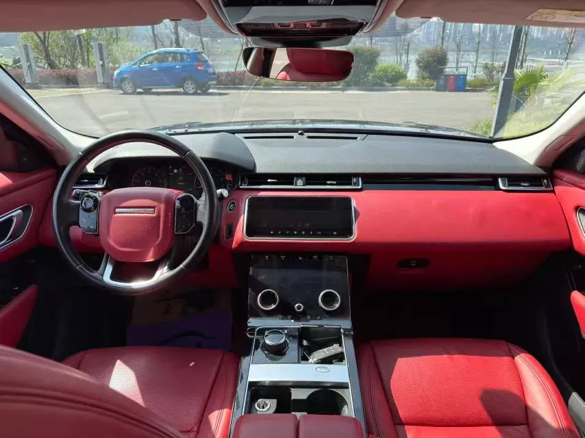 2019 Land Rover Range Rover Velar 2.0T 250HP L4 8AT,autocango,china used car exporter,china ev exporter,chinese used car exporter,chinese used ev exporter