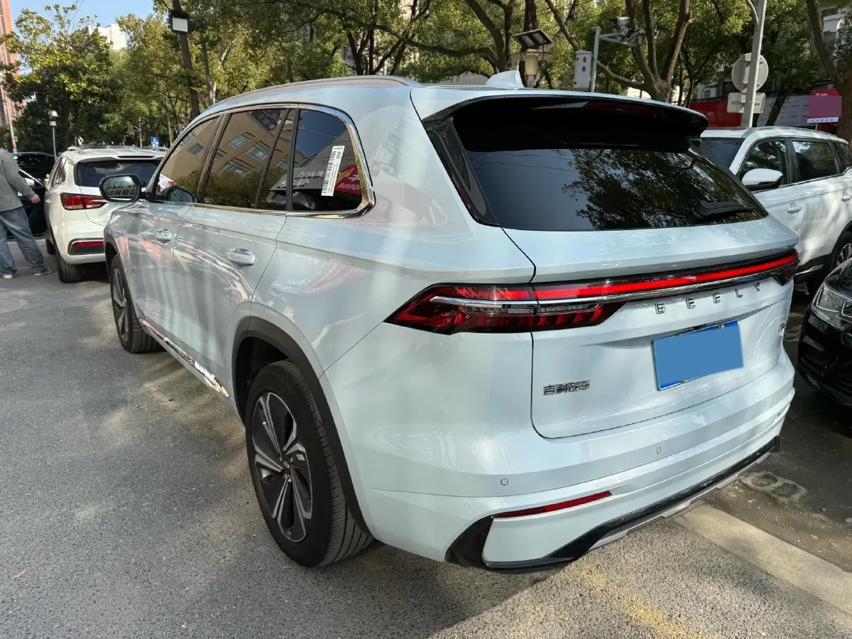 2022 Citroen C5 X 1.6T 175HP L4 8AT,autocango,china used car exporter,china ev exporter,chinese used car exporter,chinese used ev exporter