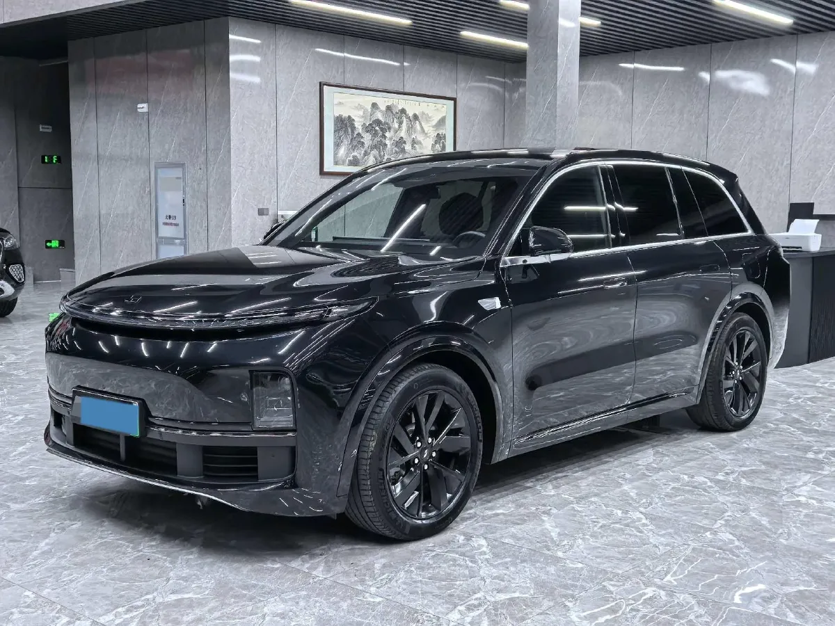2023 Li L8 Range Extended 154HP REEV 40.9KWH,autocango,china used car exporter,china ev exporter,chinese used car exporter,chinese used ev exporter