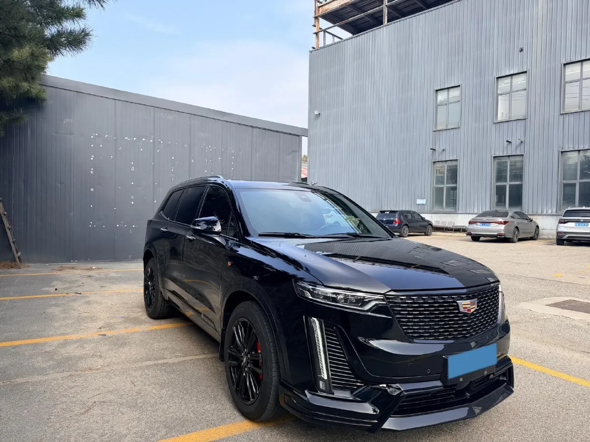 2022 Cadillac XT6 2.0T 237HP L4 9AT,autocango,china used car exporter,china ev exporter,chinese used car exporter,chinese used ev exporter