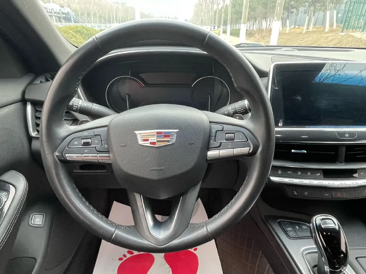 2022 Cadillac CT5 2.0T 237HP L4 10AT,autocango,china used car exporter,china ev exporter,chinese used car exporter,chinese used ev exporter