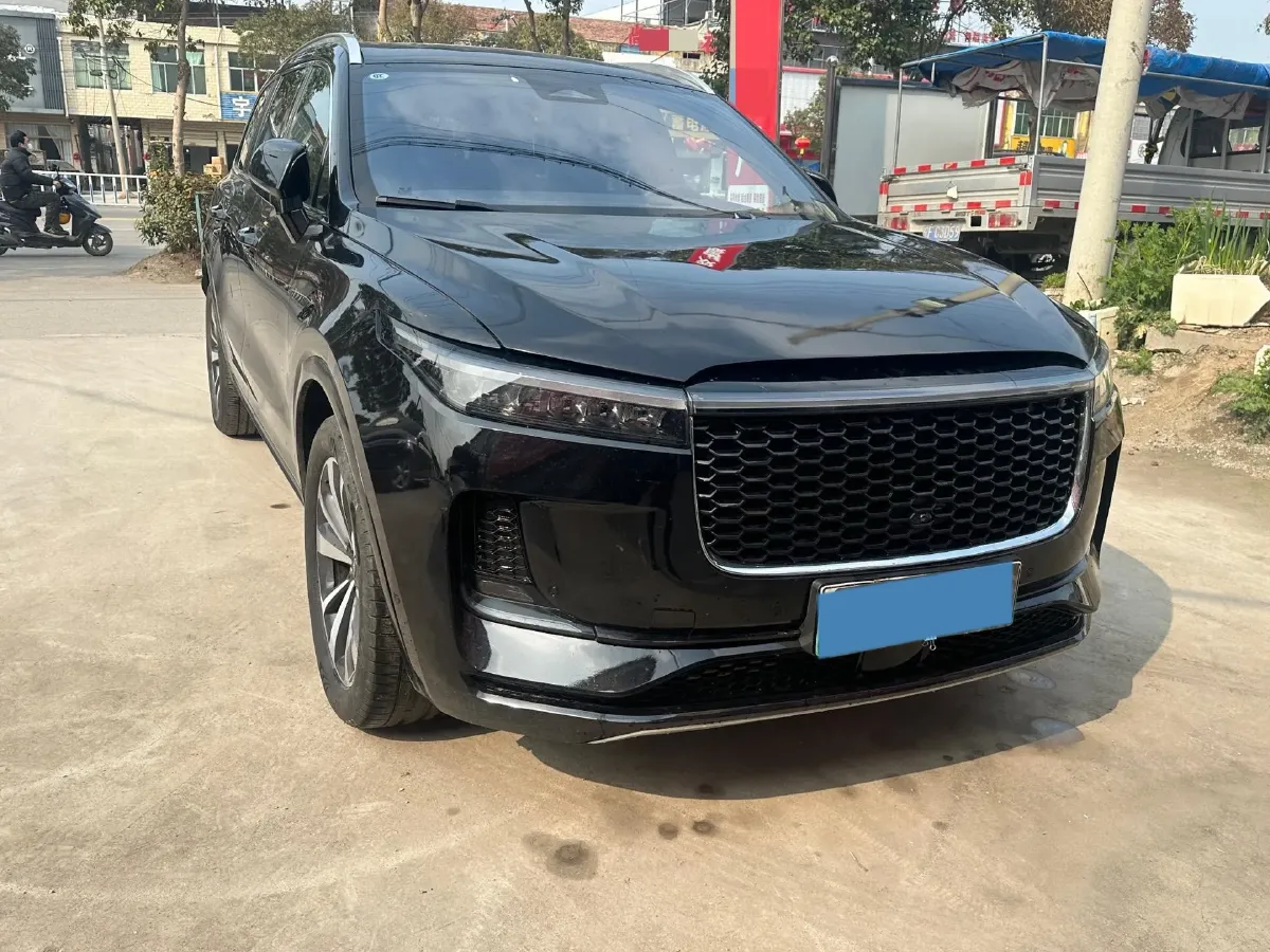 2021 Li ONE Range Extended 131HP REEV 40.5KWH,autocango,china used car exporter,china ev exporter,chinese used car exporter,chinese used ev exporter