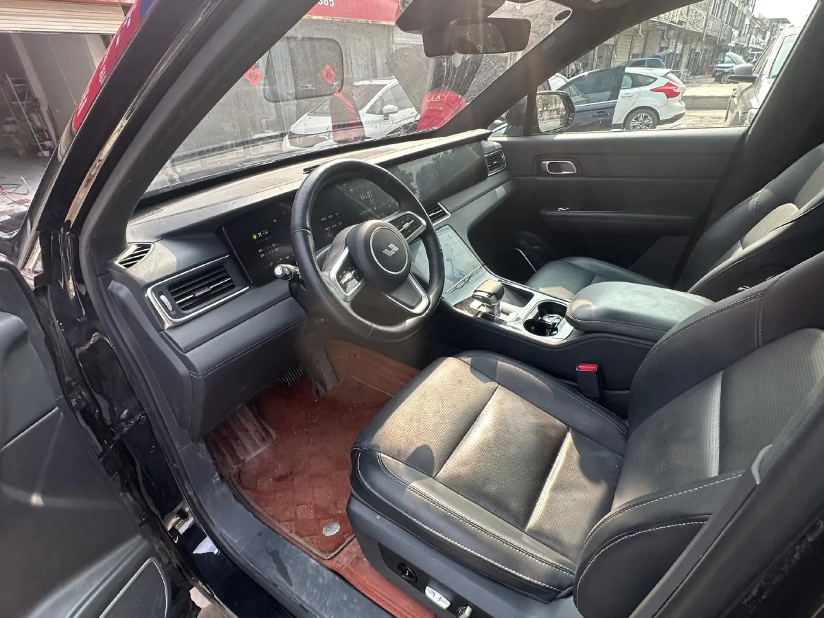 2021 Li ONE Range Extended 131HP REEV 40.5KWH,autocango,china used car exporter,china ev exporter,chinese used car exporter,chinese used ev exporter