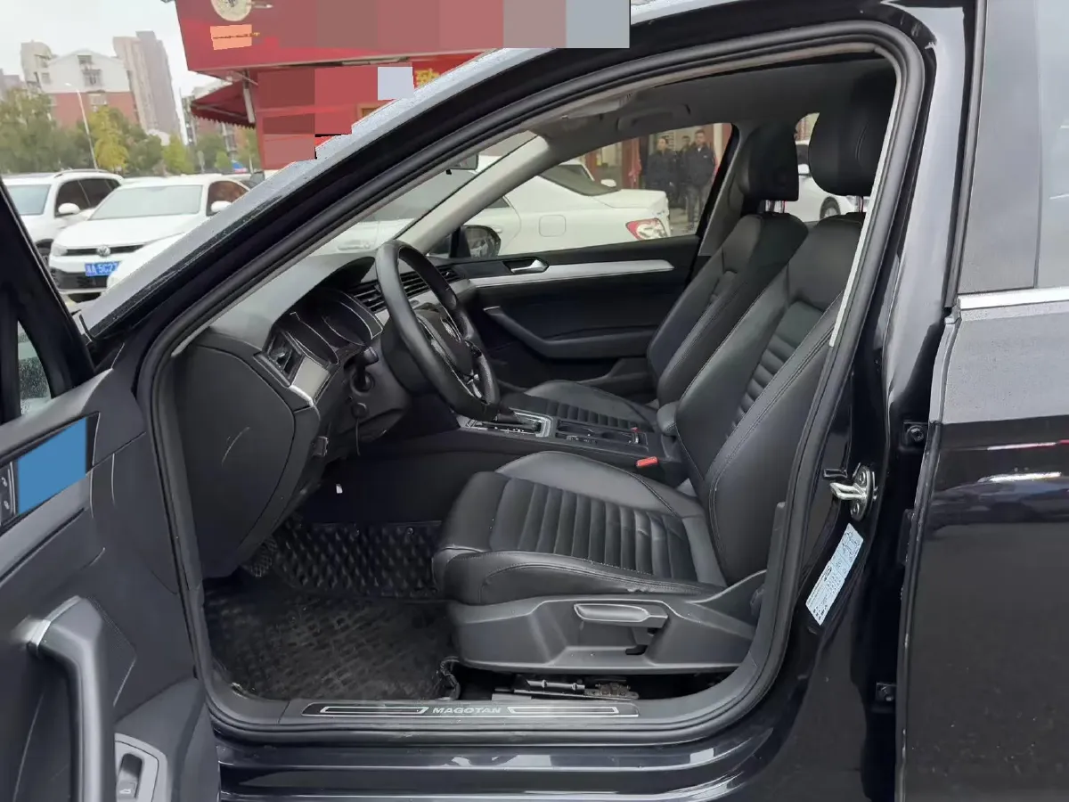 2019 Citroen C6 1.6T 170HP L4 6AT,autocango,china used car exporter,china ev exporter,chinese used car exporter,chinese used ev exporter