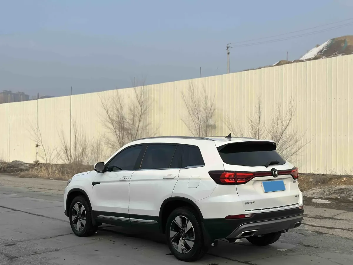 2020 ChangAn CS75 Plus 1.5T 178HP L4 6AT,autocango,china used car exporter,china ev exporter,chinese used car exporter,chinese used ev exporter