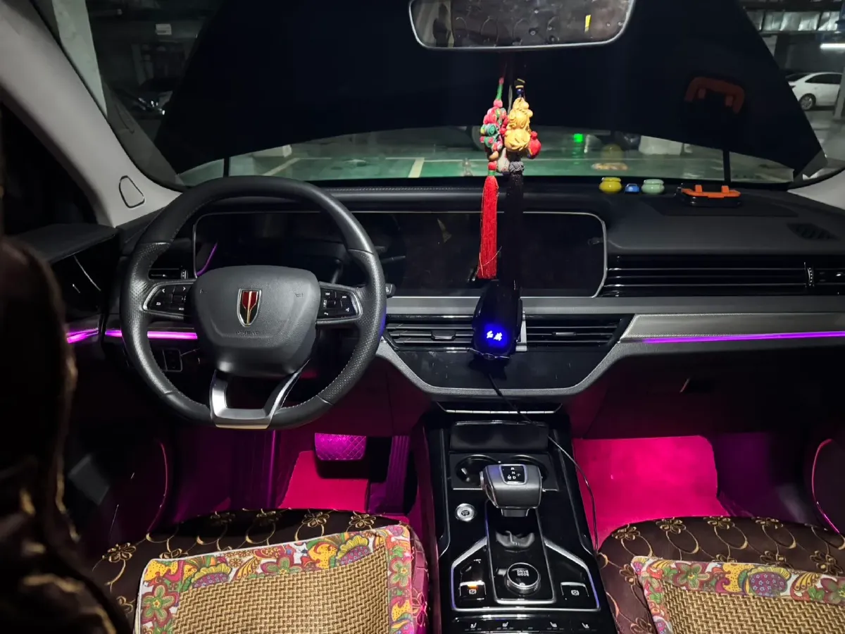 2023 HongQi HS5 2.0T 252HP L4 8AT,autocango,china used car exporter,china ev exporter,chinese used car exporter,chinese used ev exporter