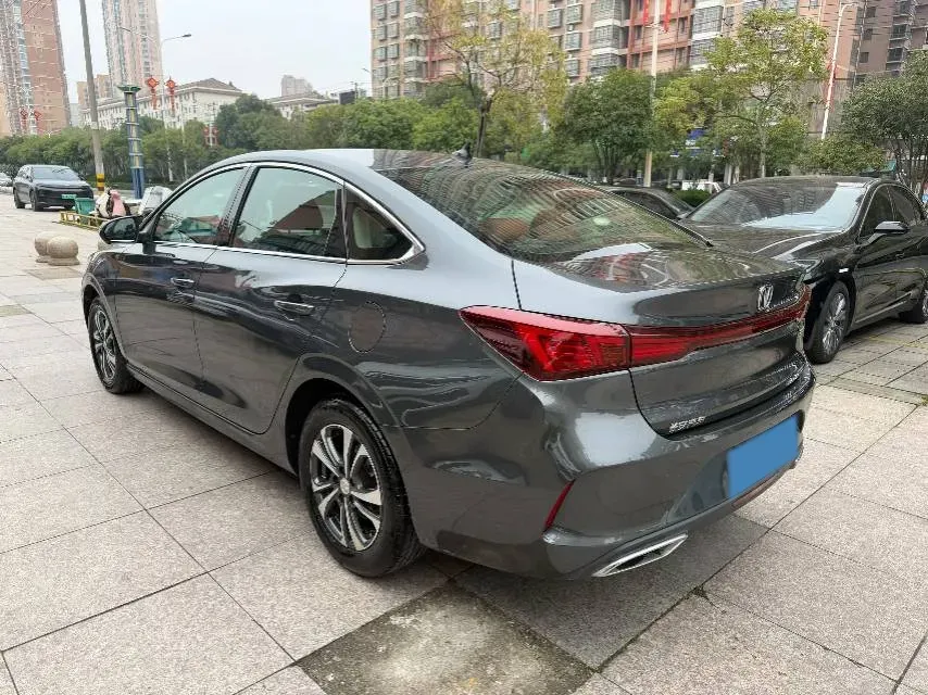 2021 ChangAn Eado 1.4T 160HP L4 7DCT,autocango,china used car exporter,china ev exporter,chinese used car exporter,chinese used ev exporter