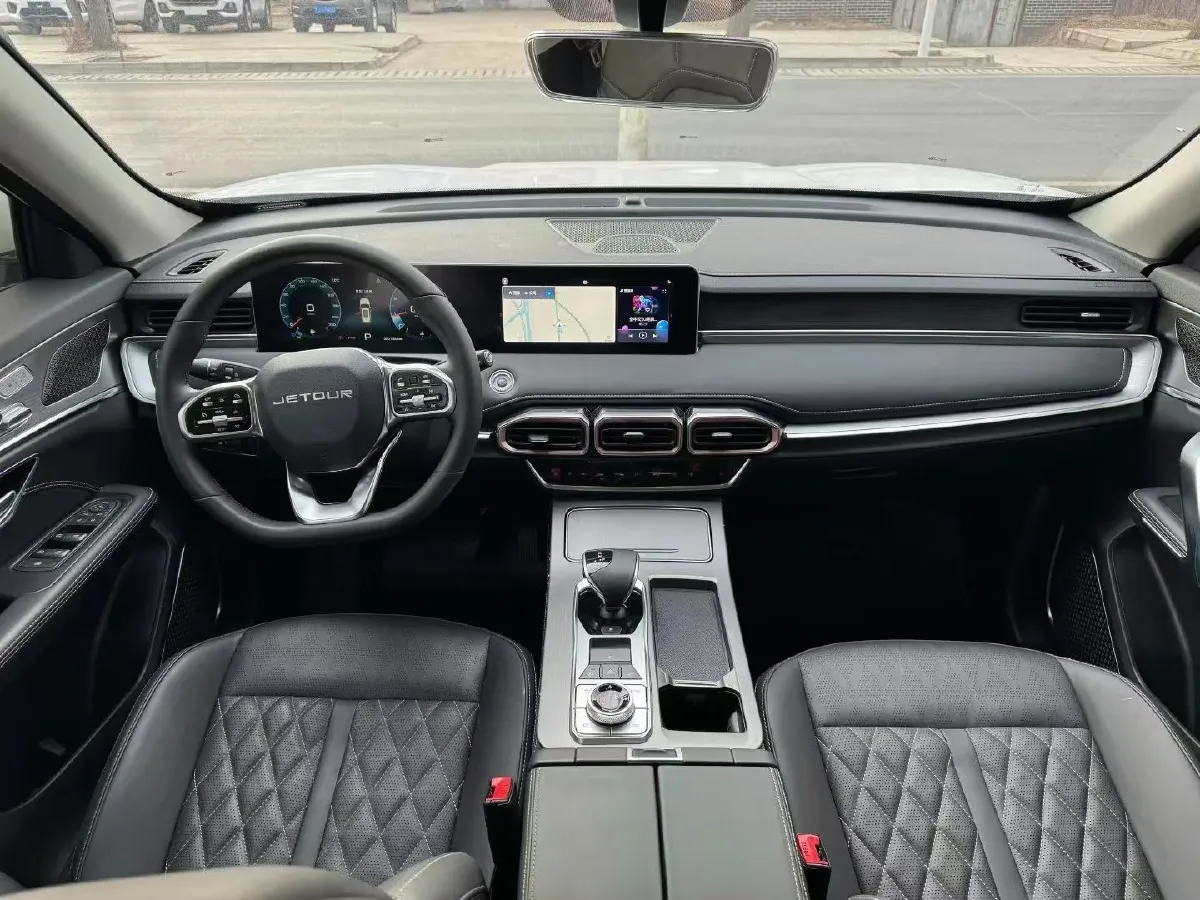 2024 Jetour X70 Plus 1.5T 156HP L4 6DCT,autocango,china used car exporter,china ev exporter,chinese used car exporter,chinese used ev exporter