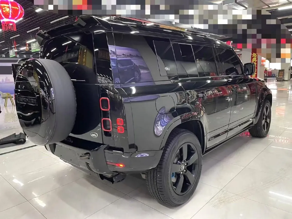 2023 Land Rover Defender 3.0T 400HP L6 8AT,autocango,china used car exporter,china ev exporter,chinese used car exporter,chinese used ev exporter