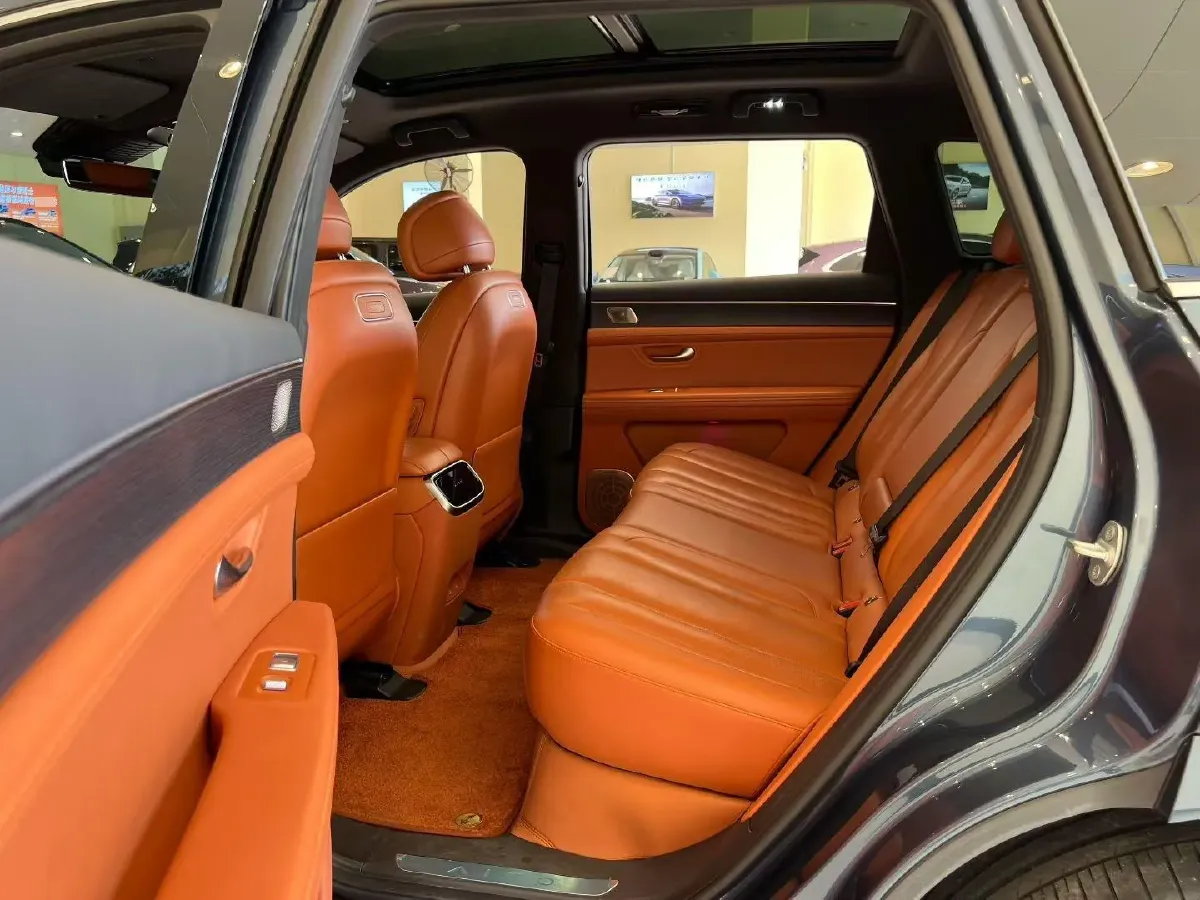 2024 AITO AITO M7 1.5T 152HP L4 REEV 42KWH,autocango,china used car exporter,china ev exporter,chinese used car exporter,chinese used ev exporter