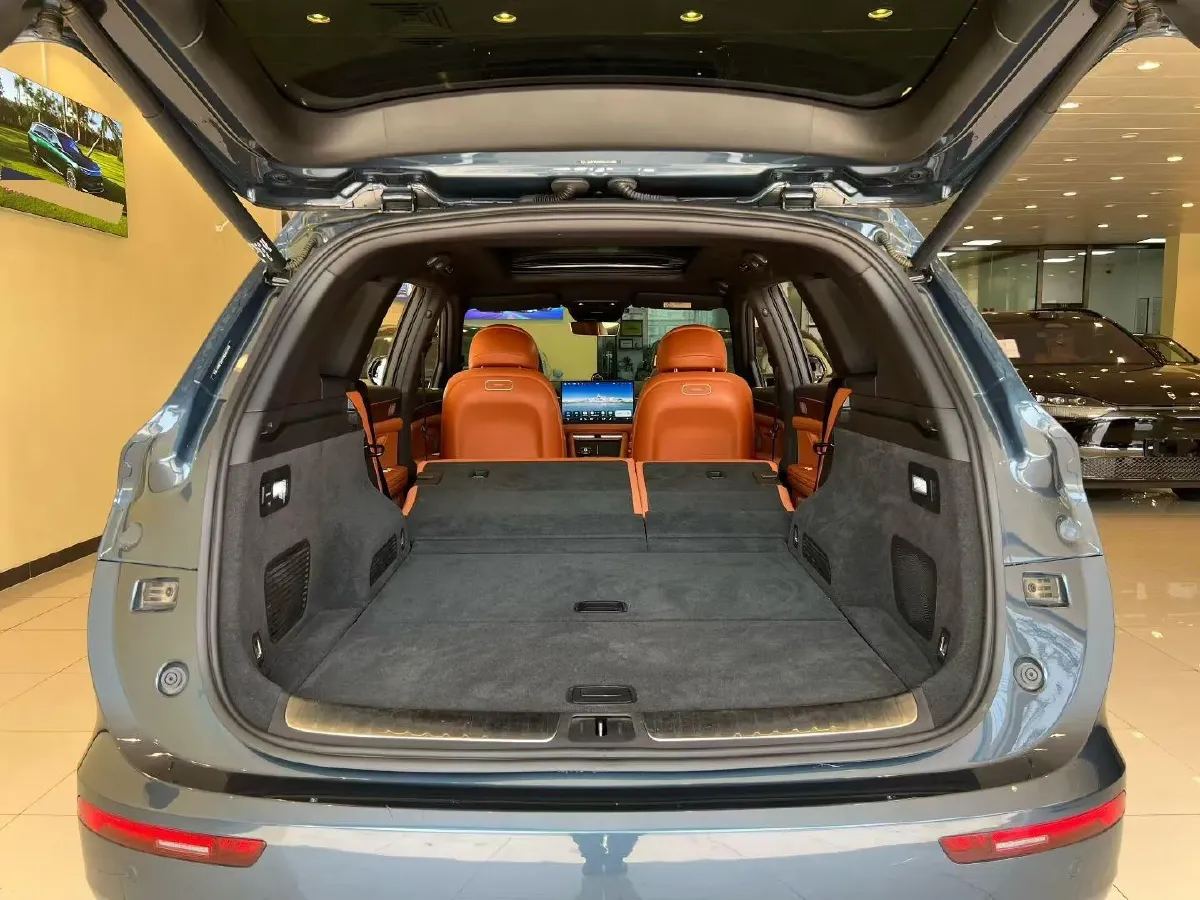 2024 AITO AITO M7 1.5T 152HP L4 REEV 42KWH,autocango,china used car exporter,china ev exporter,chinese used car exporter,chinese used ev exporter