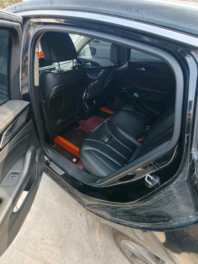 2019 HongQi H5 1.8T 180HP L4 6AT,autocango,china used car exporter,china ev exporter,chinese used car exporter,chinese used ev exporter