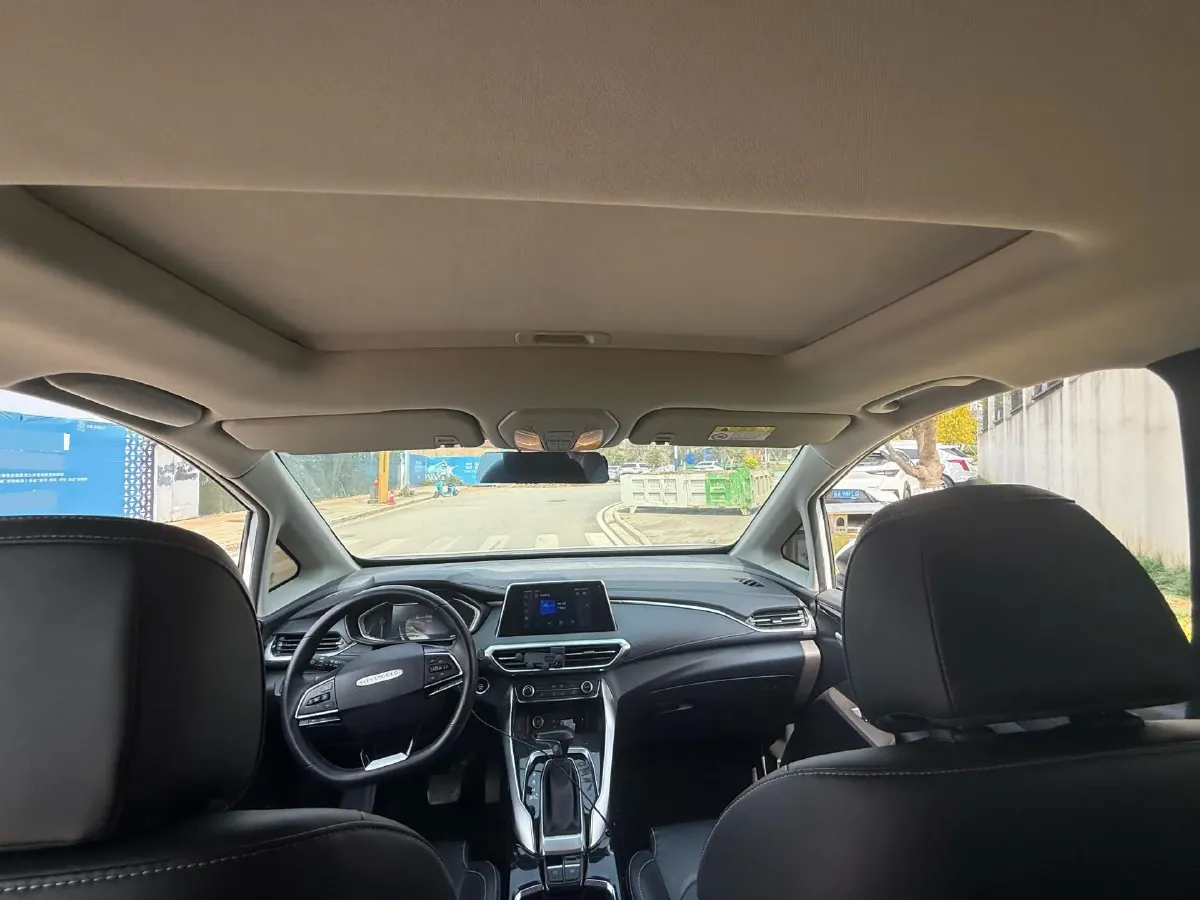 2022 MAXUS G50 1.5T 169HP L4 7DCT,autocango,china used car exporter,china ev exporter,chinese used car exporter,chinese used ev exporter