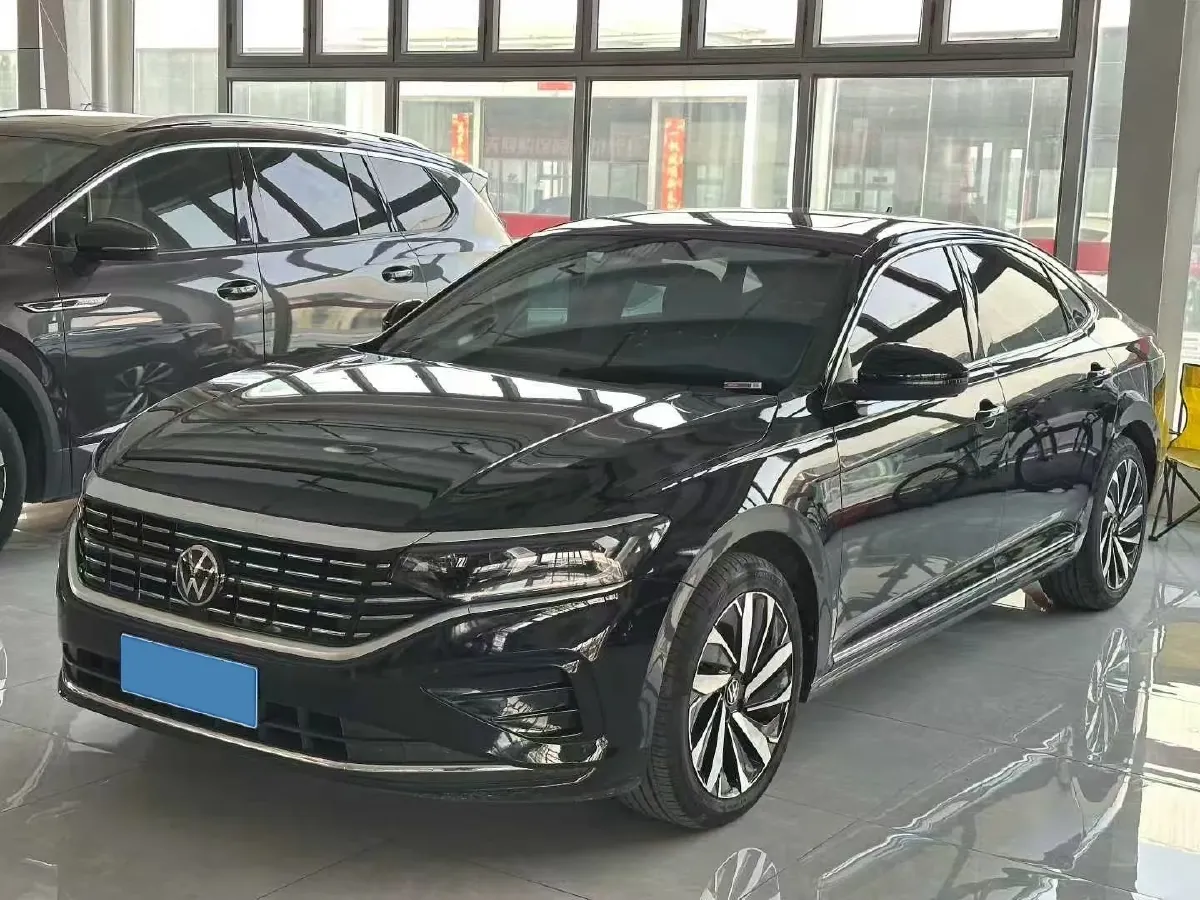 2023 Volkswagen Passat 2.0T 186HP L4 7DCT,autocango,china used car exporter,china ev exporter,chinese used car exporter,chinese used ev exporter