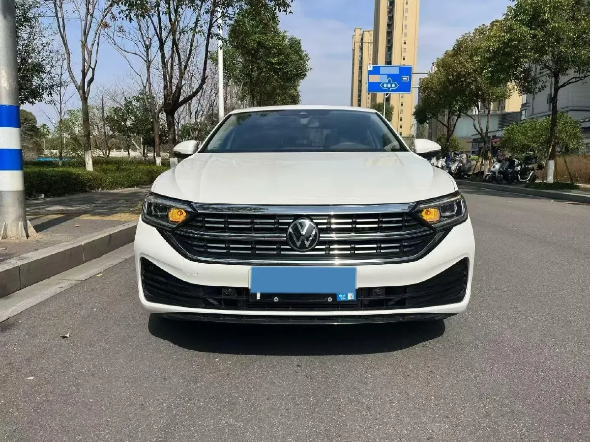 2025 Volkswagen Sagitar 1.5T 160HP L4 7DCT,autocango,china used car exporter,china ev exporter,chinese used car exporter,chinese used ev exporter