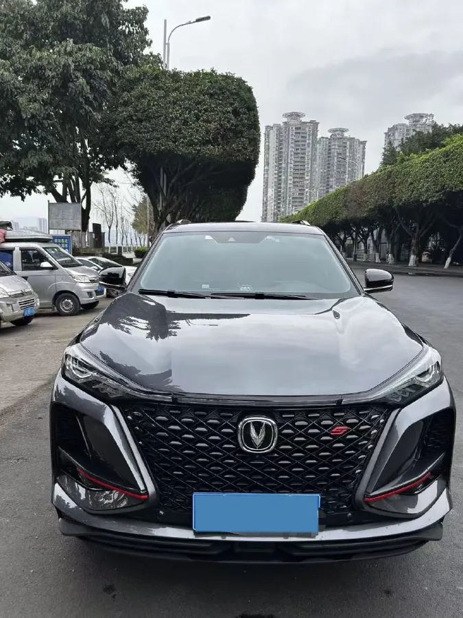 2021 ChangAn CS75 Plus 2.0T 233HP L4 8AT,autocango,china used car exporter,china ev exporter,chinese used car exporter,chinese used ev exporter
