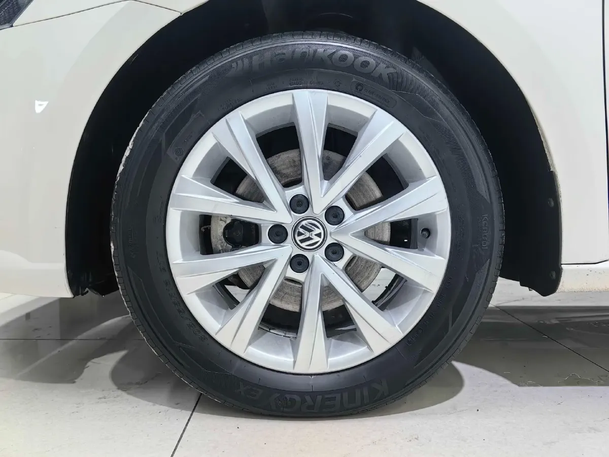 2017 Buick Excelle 1.5L 114HP L4 6AT,autocango,china used car exporter,china ev exporter,chinese used car exporter,chinese used ev exporter