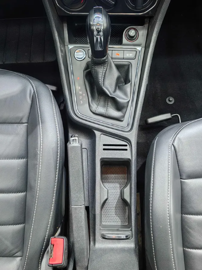 2017 Buick Excelle 1.5L 114HP L4 6AT,autocango,china used car exporter,china ev exporter,chinese used car exporter,chinese used ev exporter