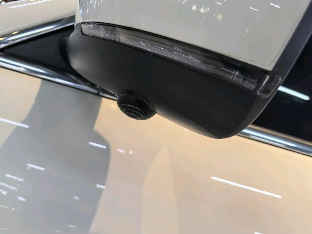 2022 Maserati Levante 2.0T 330HP L4 8AT,autocango,china used car exporter,china ev exporter,chinese used car exporter,chinese used ev exporter