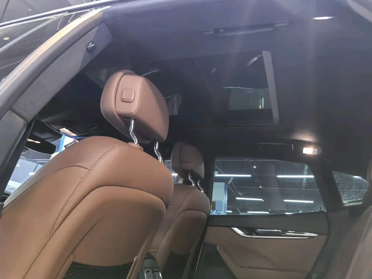 2022 Maserati Levante 2.0T 330HP L4 8AT,autocango,china used car exporter,china ev exporter,chinese used car exporter,chinese used ev exporter