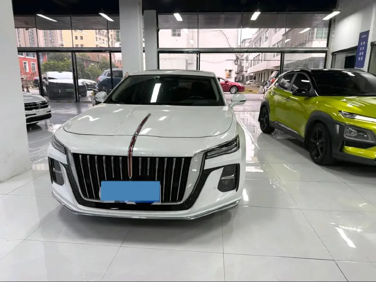 2023 HongQi H5 2.0T 224HP L4 8AT,autocango,china used car exporter,china ev exporter,chinese used car exporter,chinese used ev exporter