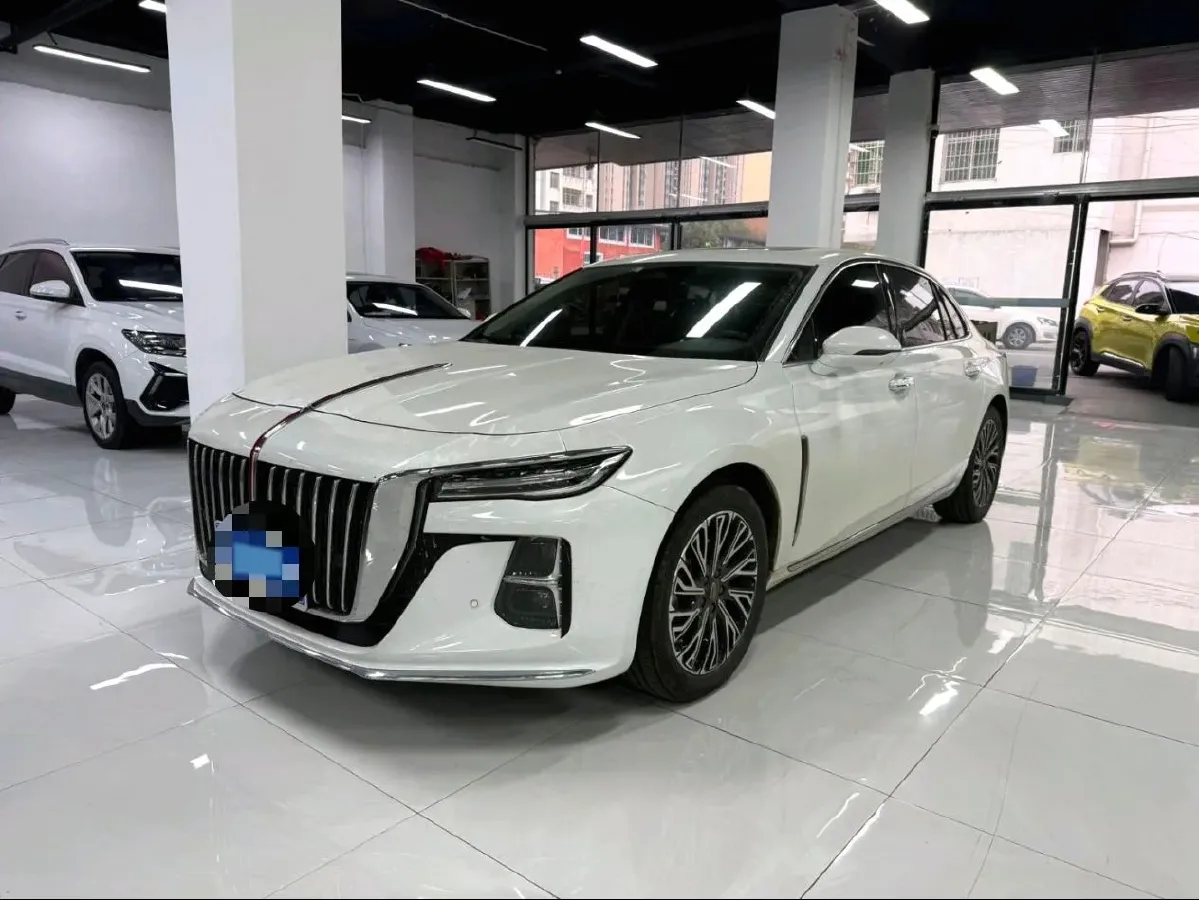 2023 HongQi H5 2.0T 224HP L4 8AT,autocango,china used car exporter,china ev exporter,chinese used car exporter,chinese used ev exporter
