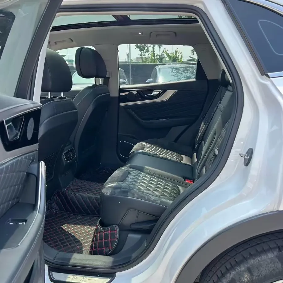 2019 HongQi HS5 2.0T 224HP L4 6AT,autocango,china used car exporter,china ev exporter,chinese used car exporter,chinese used ev exporter