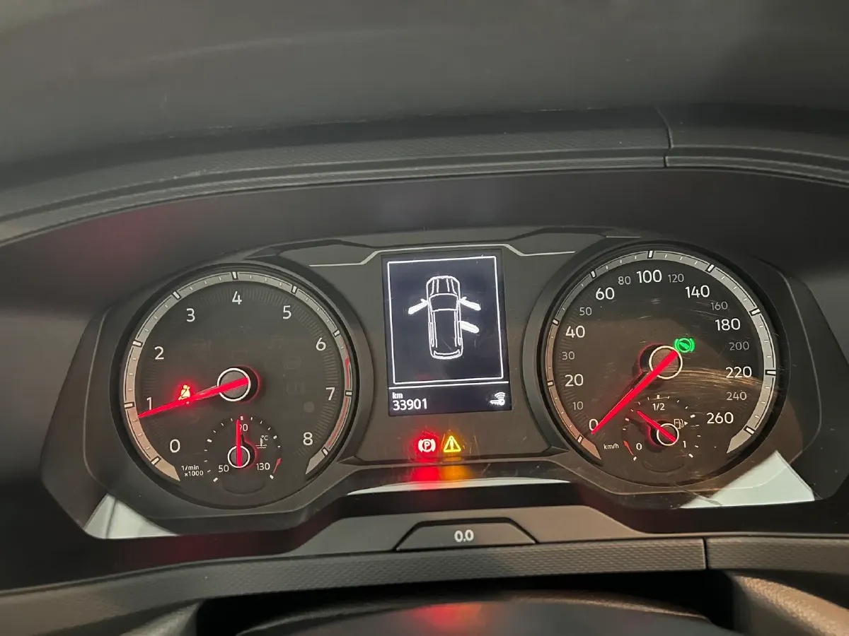 2021 Volkswagen Tharu 1.4T 150HP L4 7DCT,autocango,china used car exporter,china ev exporter,chinese used car exporter,chinese used ev exporter