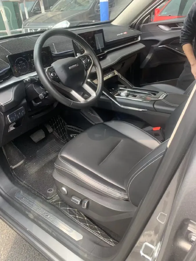 2021 Haval H6 1.5T 169HP L4 7DCT,autocango,china used car exporter,china ev exporter,chinese used car exporter,chinese used ev exporter