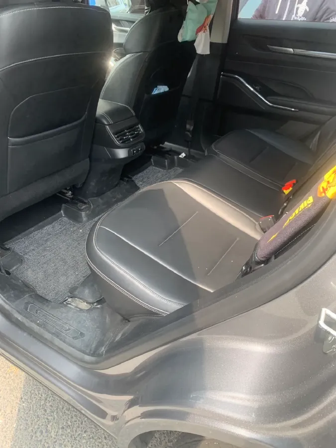 2021 Haval H6 1.5T 169HP L4 7DCT,autocango,china used car exporter,china ev exporter,chinese used car exporter,chinese used ev exporter