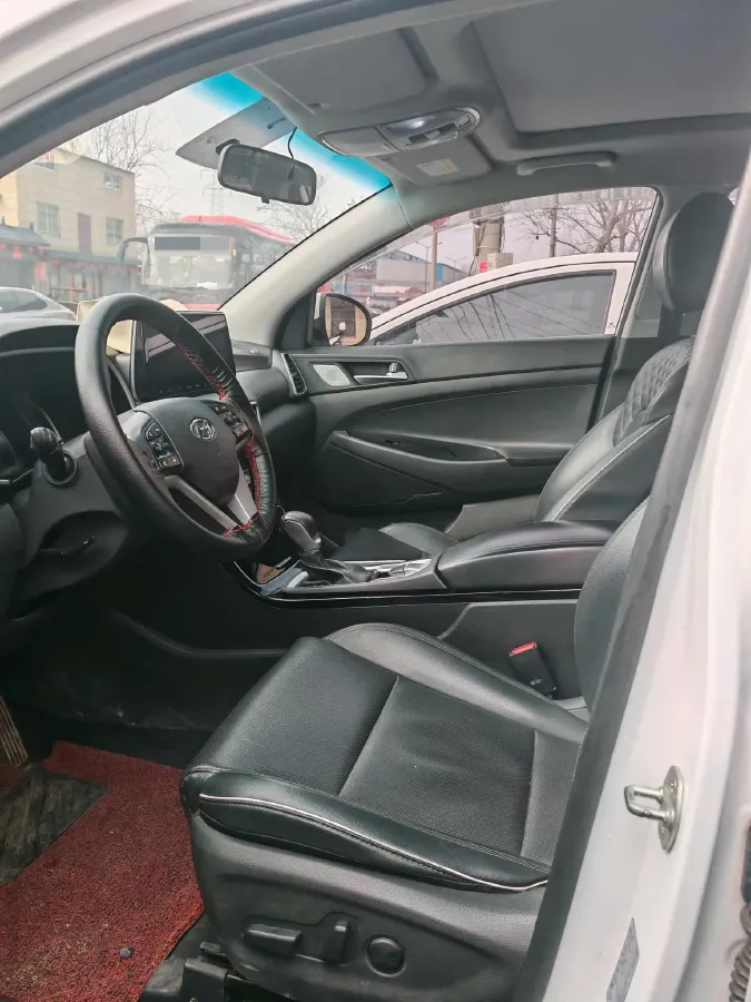2019 Hyundai Tucson 1.6T 177HP L4 7DCT,autocango,china used car exporter,china ev exporter,chinese used car exporter,chinese used ev exporter