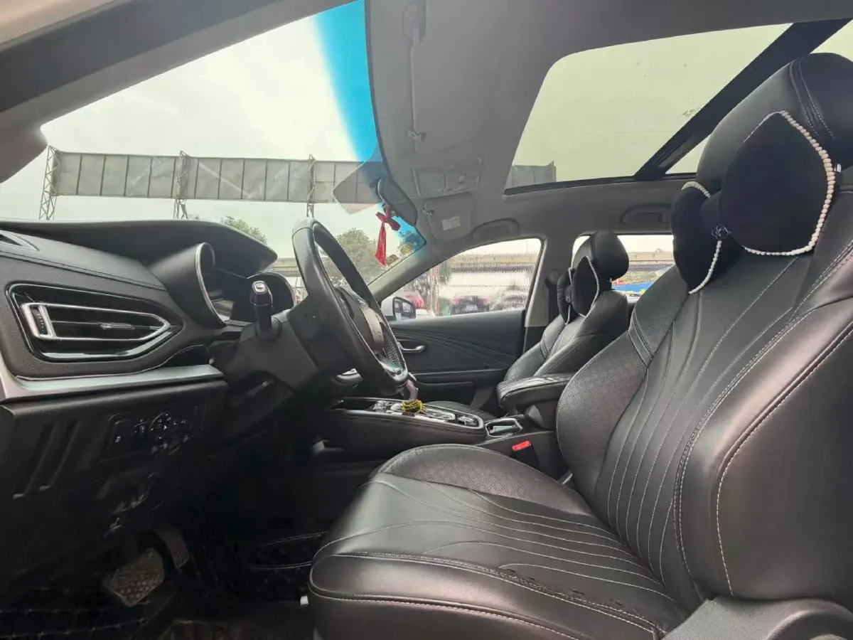 2018 SWM X7 1.5T 156HP L4 6AT,autocango,china used car exporter,china ev exporter,chinese used car exporter,chinese used ev exporter