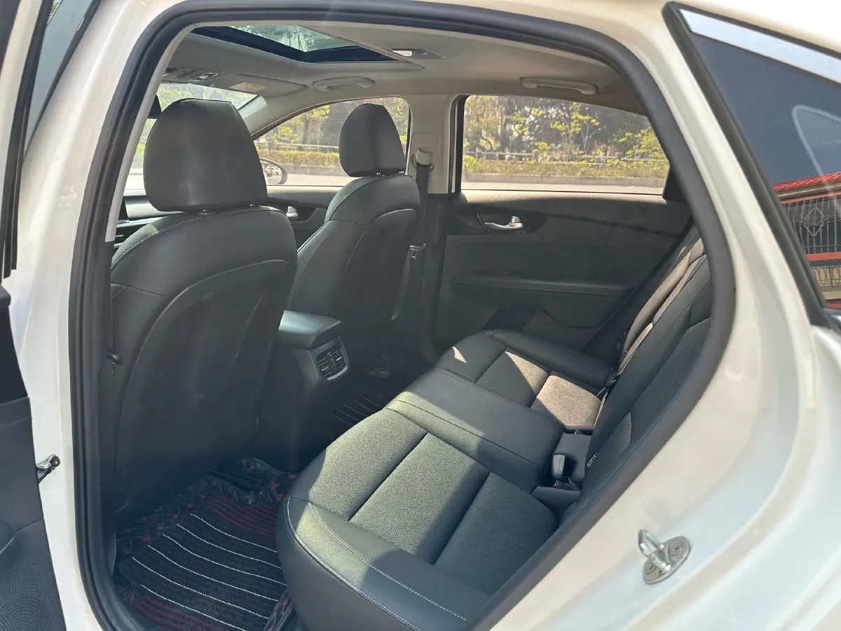 2020 Kia K3 1.5L 115HP L4 CVT,autocango,china used car exporter,china ev exporter,chinese used car exporter,chinese used ev exporter