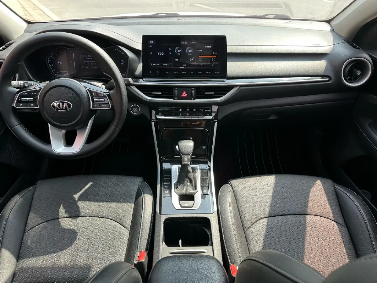 2020 Kia K3 1.5L 115HP L4 CVT,autocango,china used car exporter,china ev exporter,chinese used car exporter,chinese used ev exporter