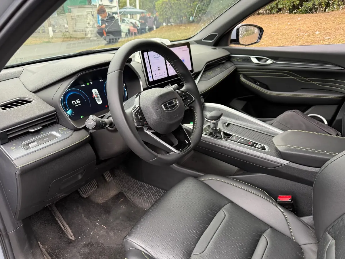 2023 Geely Preface 1.5T 181HP L4 7DCT,autocango,china used car exporter,china ev exporter,chinese used car exporter,chinese used ev exporter