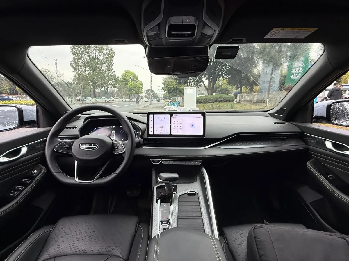 2023 Geely Preface 1.5T 181HP L4 7DCT,autocango,china used car exporter,china ev exporter,chinese used car exporter,chinese used ev exporter