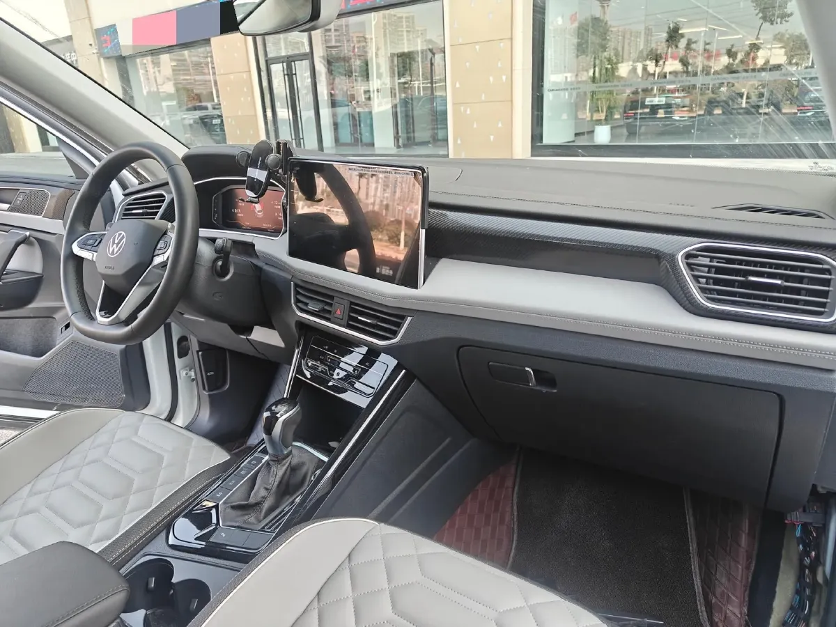 2023 Volkswagen Tayron 2.0T 186HP L4 7DCT,autocango,china used car exporter,china ev exporter,chinese used car exporter,chinese used ev exporter