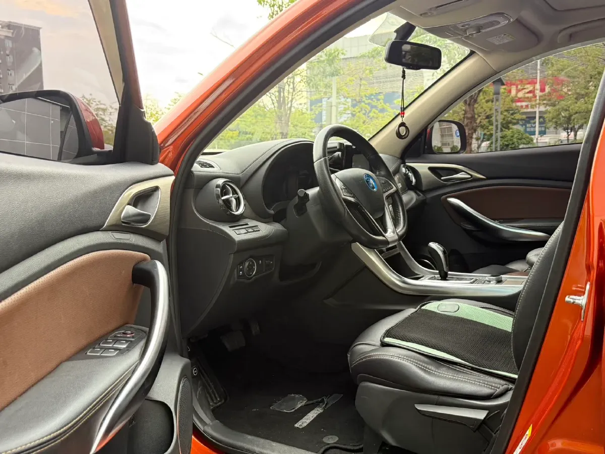 2017 BYD Song 1.5T 154HP L4 6DCT PHEV 16.9KWH,autocango,china used car exporter,china ev exporter,chinese used car exporter,chinese used ev exporter