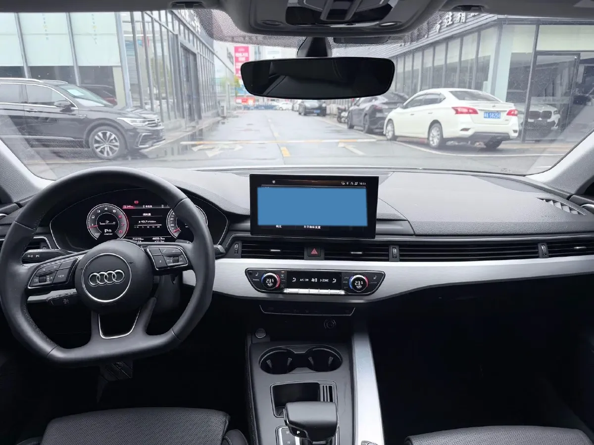 2022 Audi A4L 2.0T 190HP L4 7DCT,autocango,china used car exporter,china ev exporter,chinese used car exporter,chinese used ev exporter