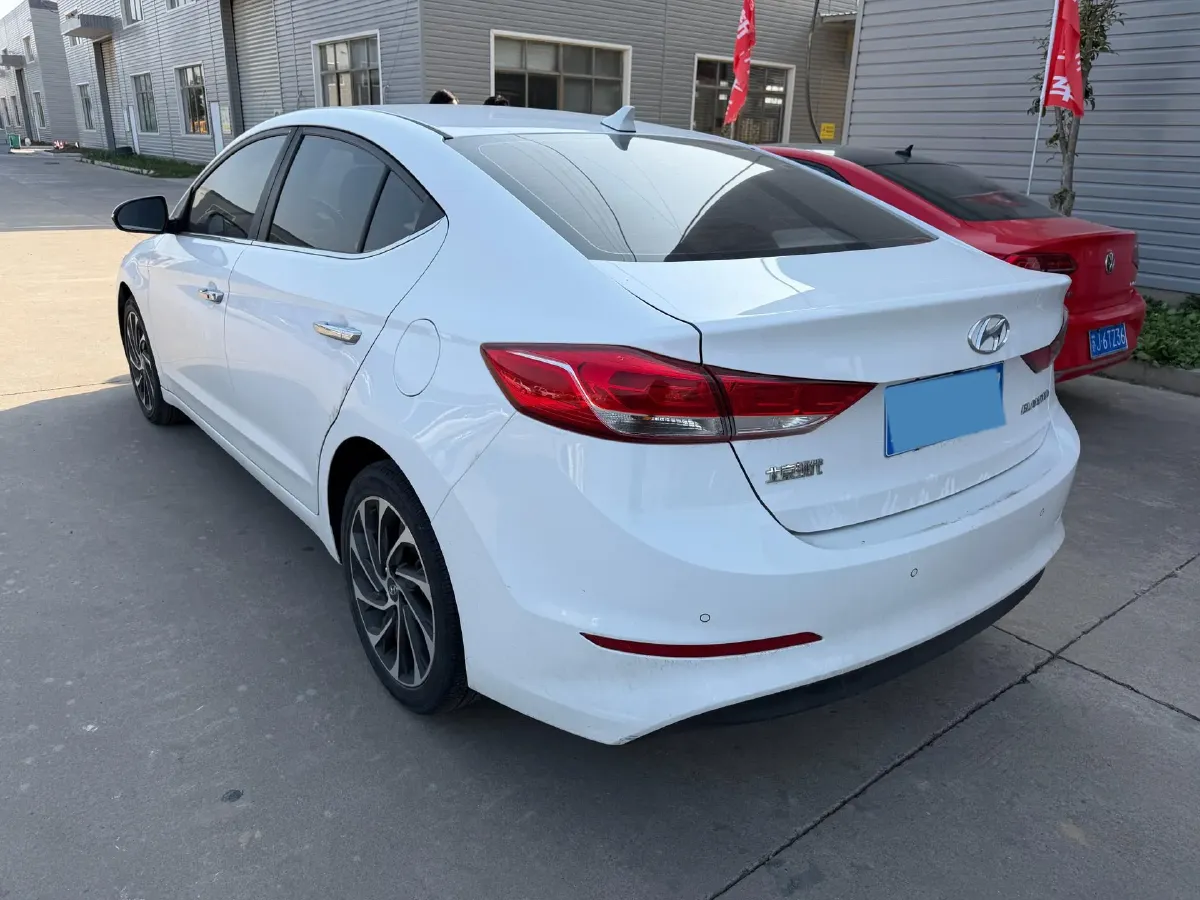 2019 Hyundai Elantra 1.5L 115HP L4 CVT,autocango,china used car exporter,china ev exporter,chinese used car exporter,chinese used ev exporter