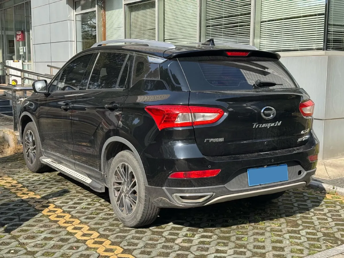 2017 GAC Trumpchi GS4 1.3T 137HP L4 7DCT,autocango,china used car exporter,china ev exporter,chinese used car exporter,chinese used ev exporter