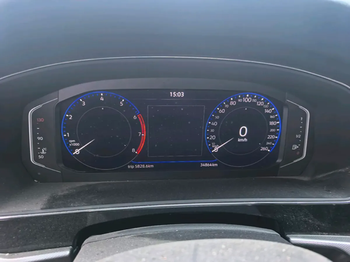 2024 Volkswagen Passat 2.0T 220HP L4 7DCT,autocango,china used car exporter,china ev exporter,chinese used car exporter,chinese used ev exporter