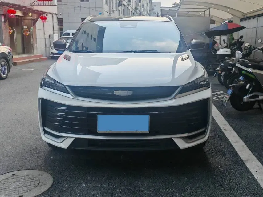 2025 Geely Coolray 1.5T 181HP L4 7DCT,autocango,china used car exporter,china ev exporter,chinese used car exporter,chinese used ev exporter