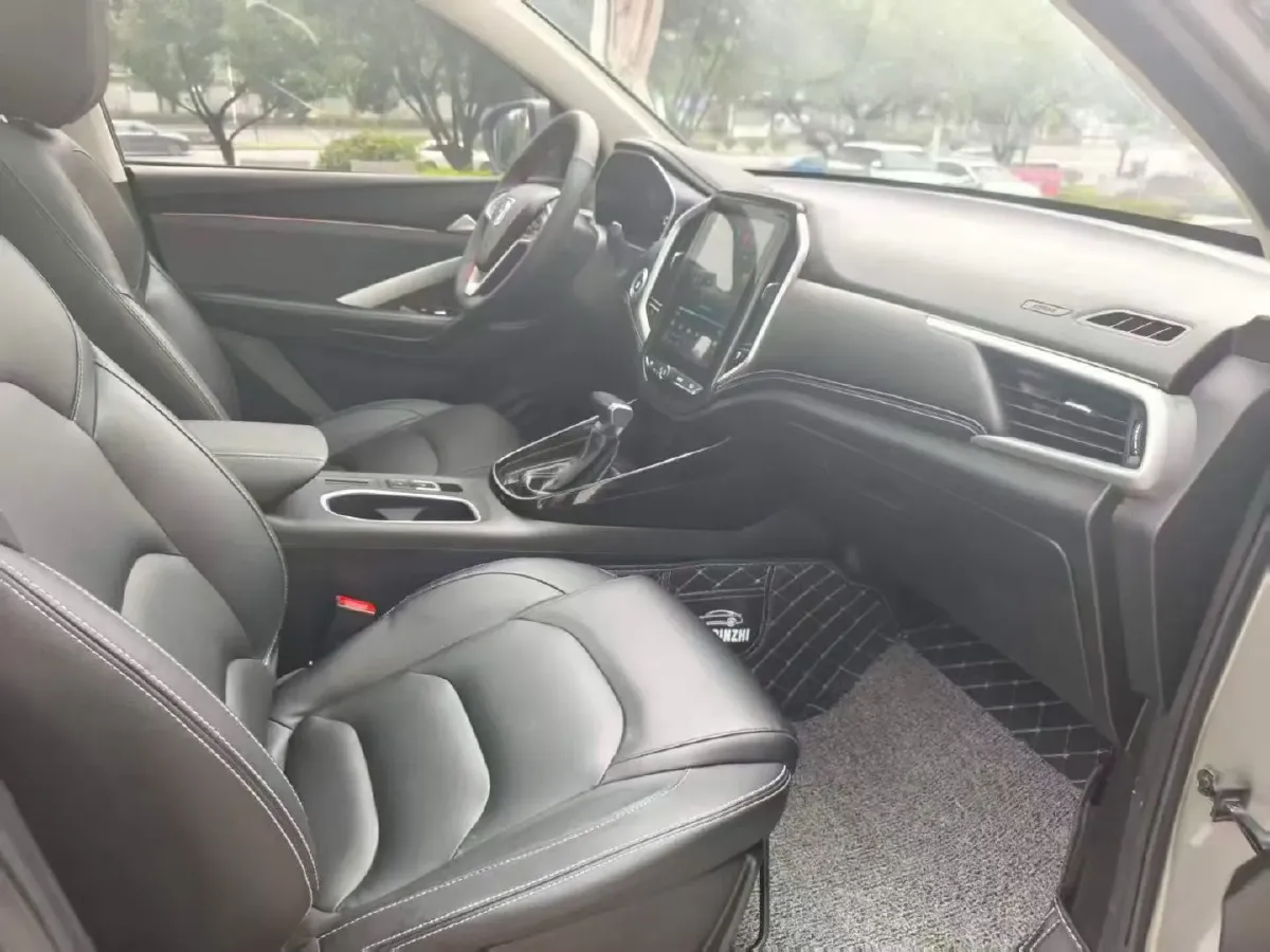 2020 HanTeng X7 1.5T 156HP L4 6AT,autocango,china used car exporter,china ev exporter,chinese used car exporter,chinese used ev exporter