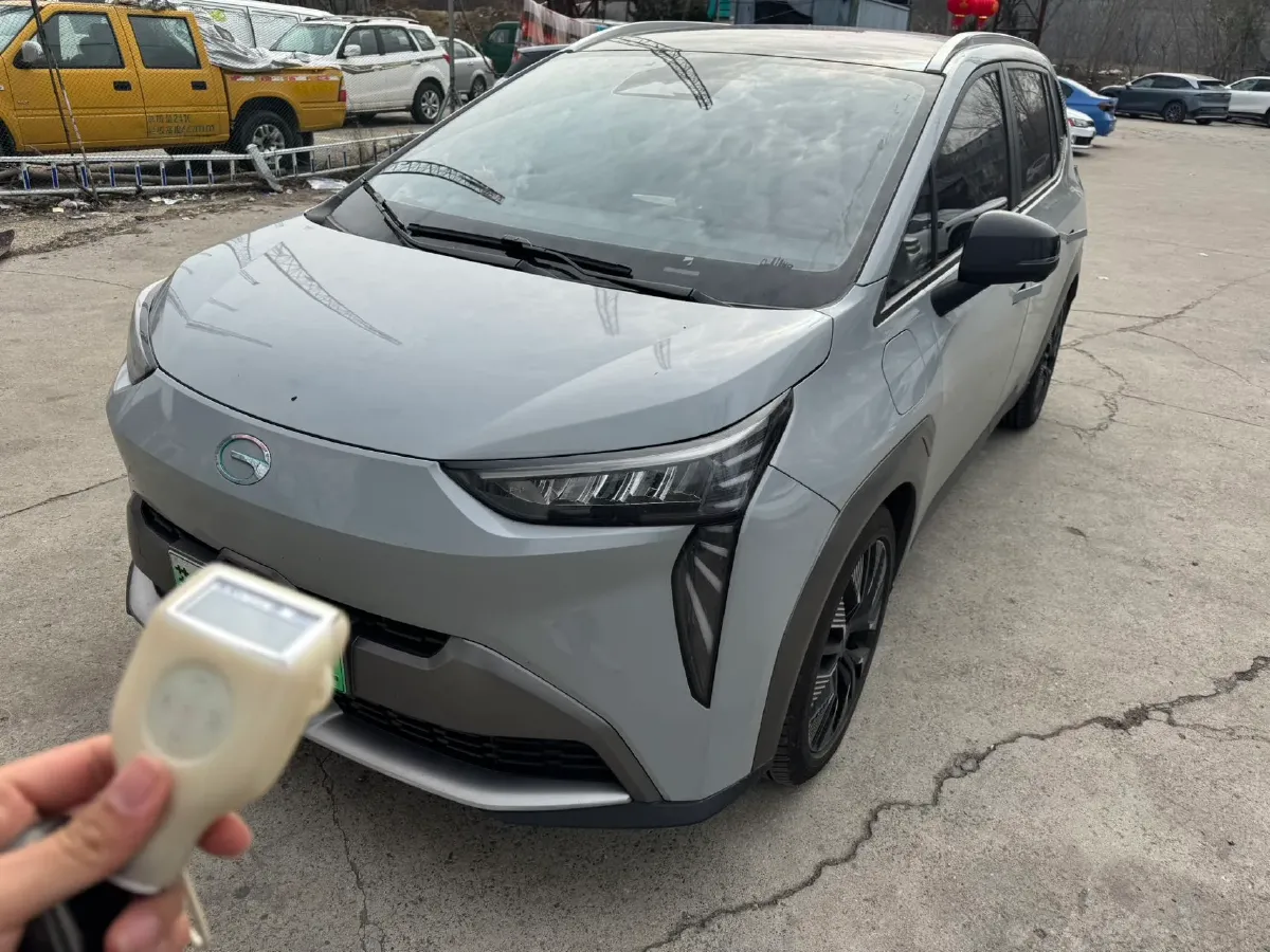 2022 Geely Okavango 1.8T 184HP L4 7DCT,autocango,china used car exporter,china ev exporter,chinese used car exporter,chinese used ev exporter