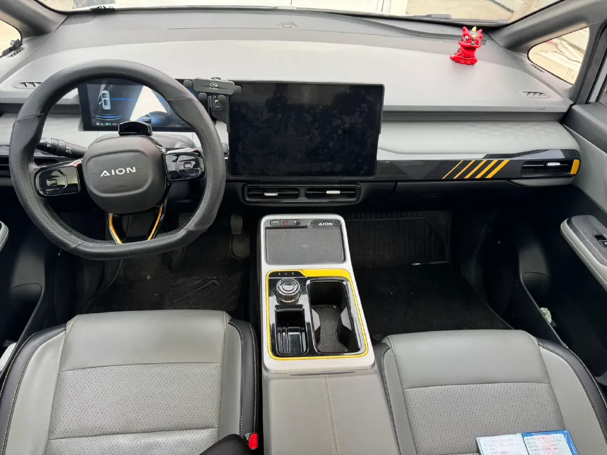 2022 Geely Okavango 1.8T 184HP L4 7DCT,autocango,china used car exporter,china ev exporter,chinese used car exporter,chinese used ev exporter