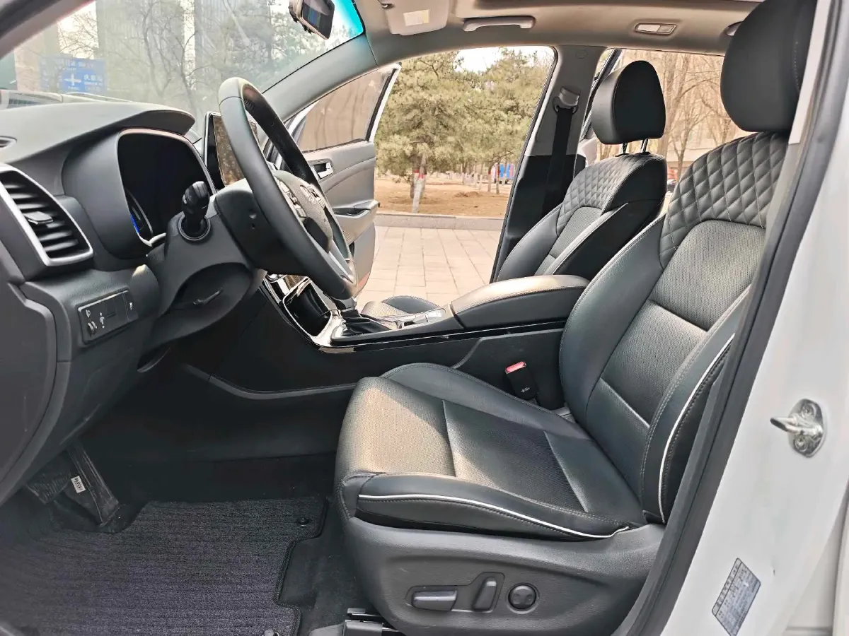 2019 Hyundai Tucson 1.6T 177HP L4 7DCT,autocango,china used car exporter,china ev exporter,chinese used car exporter,chinese used ev exporter